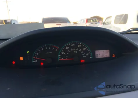 2012 Toyota Yaris из США, поврежденный, VIN JTDBT4K33CL011107